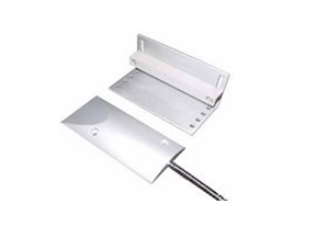 [IND-MAG-NC] Industrial Magnetic contact
NO Type, Magnet: Neodymium, With 130VDC Voltage Tolerance,  Size: 105.7L X 50W X 50W mm, Operating Gap: 65-75mm. (Surface Mount with armored cable, . For Gates, and Heavy Shutters)